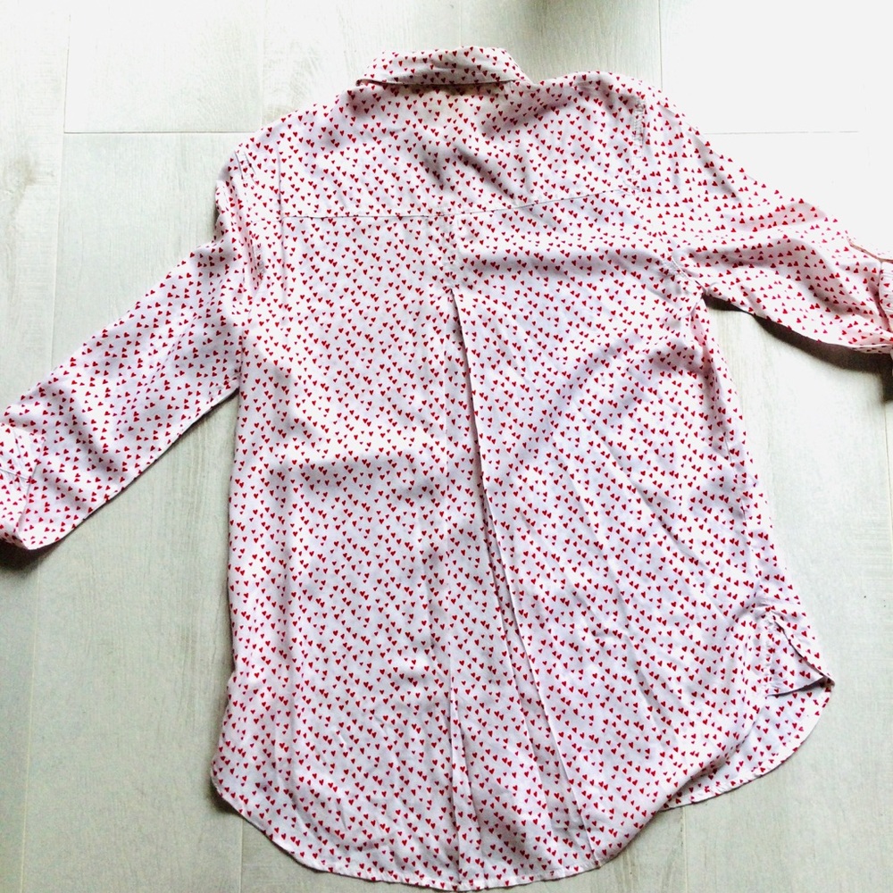 BEACHLUNCHLOUNGE HEARTS BUTTON UP DOWN RED-WHITE - Picture 5 of 6